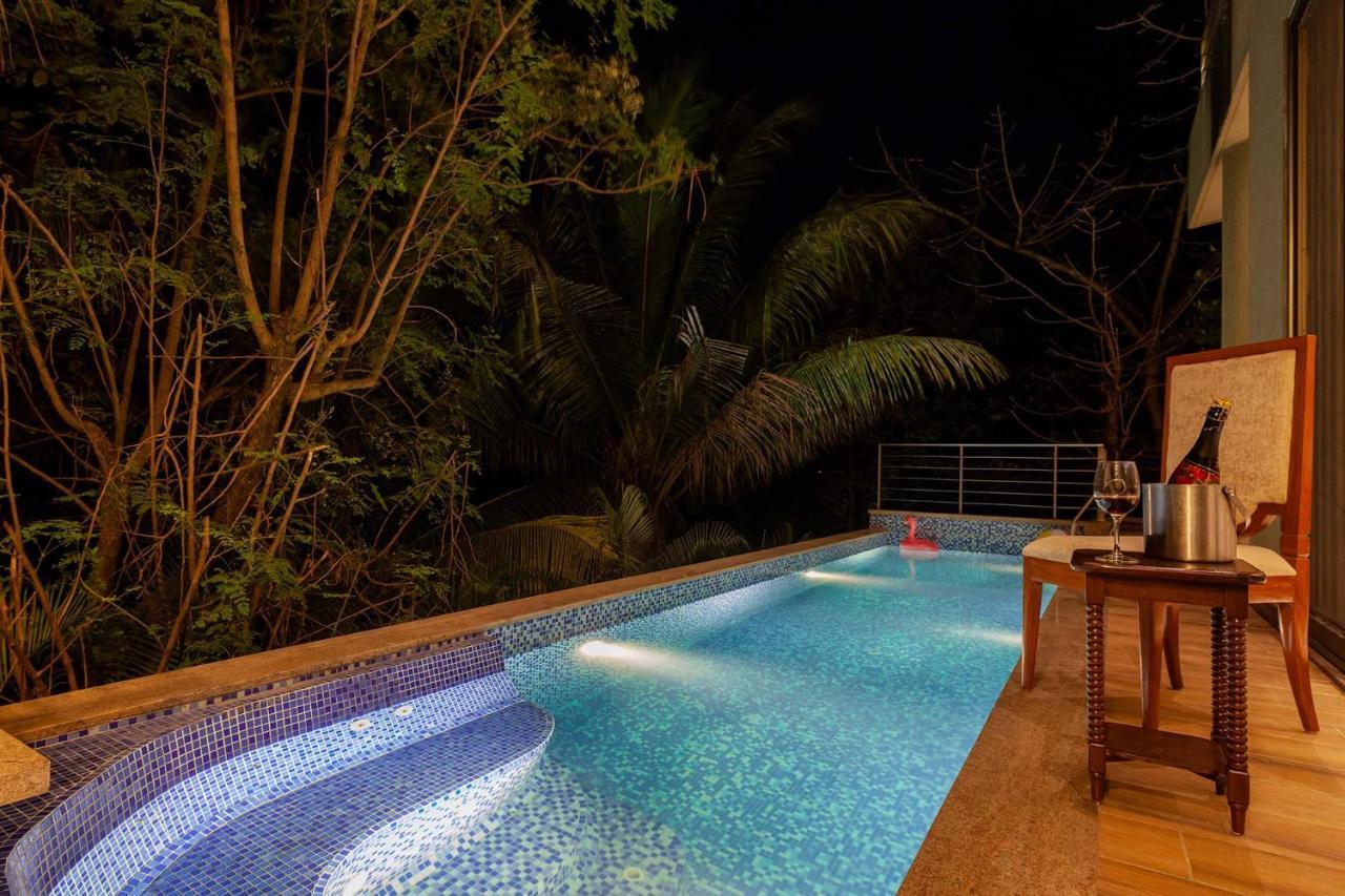 The Blue Horizon By Stayvista - Featuring A Beach-View Villa With A Swimming Pool, Indoor Games, And A Relaxing Balcony Alibag Luaran gambar