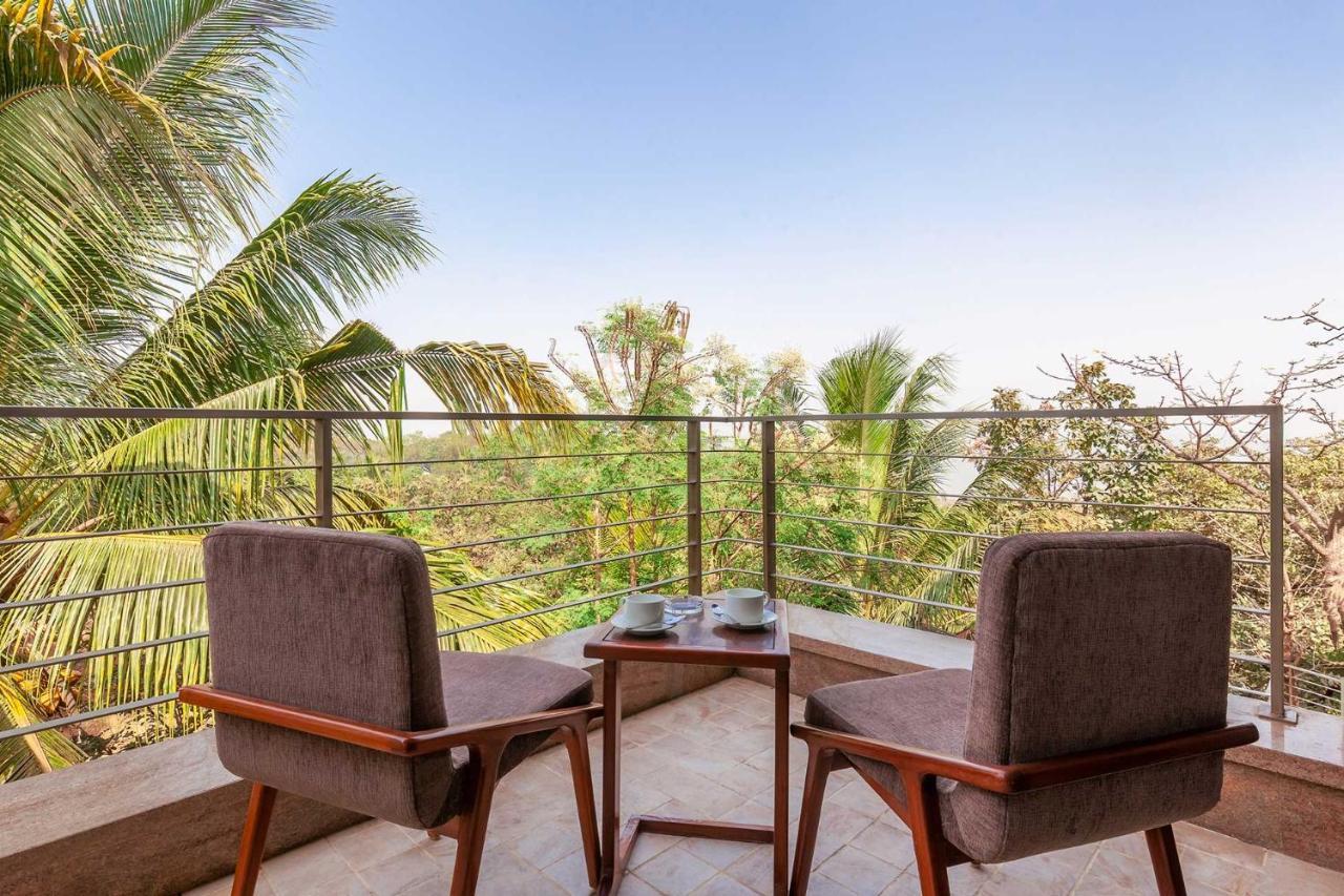 The Blue Horizon By Stayvista - Featuring A Beach-View Villa With A Swimming Pool, Indoor Games, And A Relaxing Balcony Alibag Luaran gambar